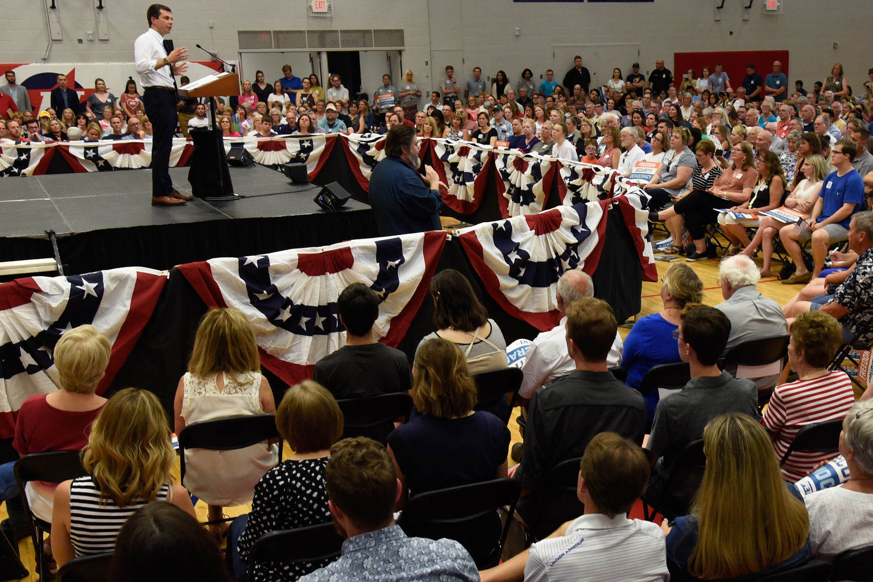 DEM Buttigieg